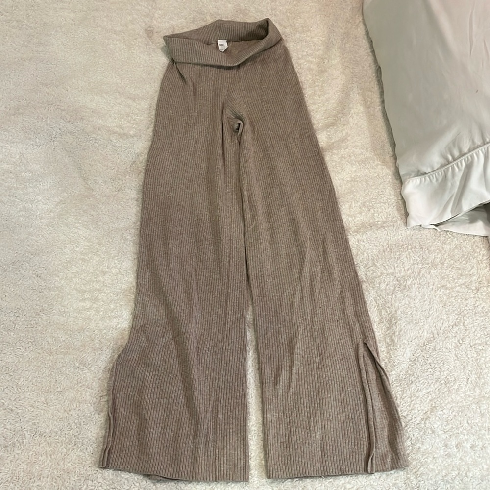 Holister/Gilly Hicks ribbed lounge pant